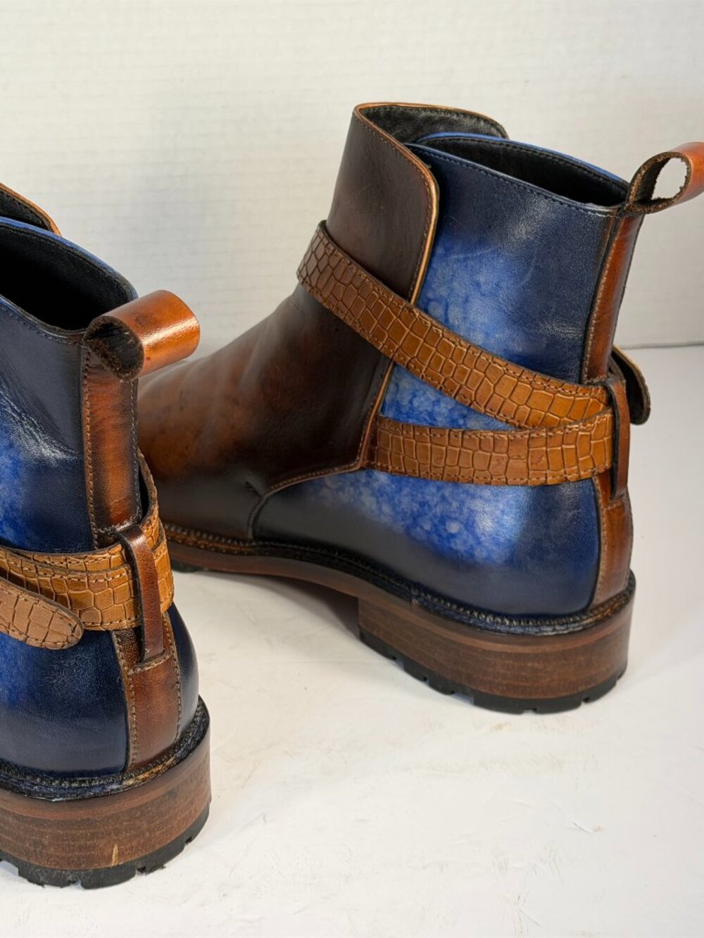Men's size 9.5-10 Brown and blue leather boots - Picture 11 of 16
